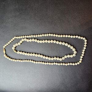 Elegant Pearl Necklace